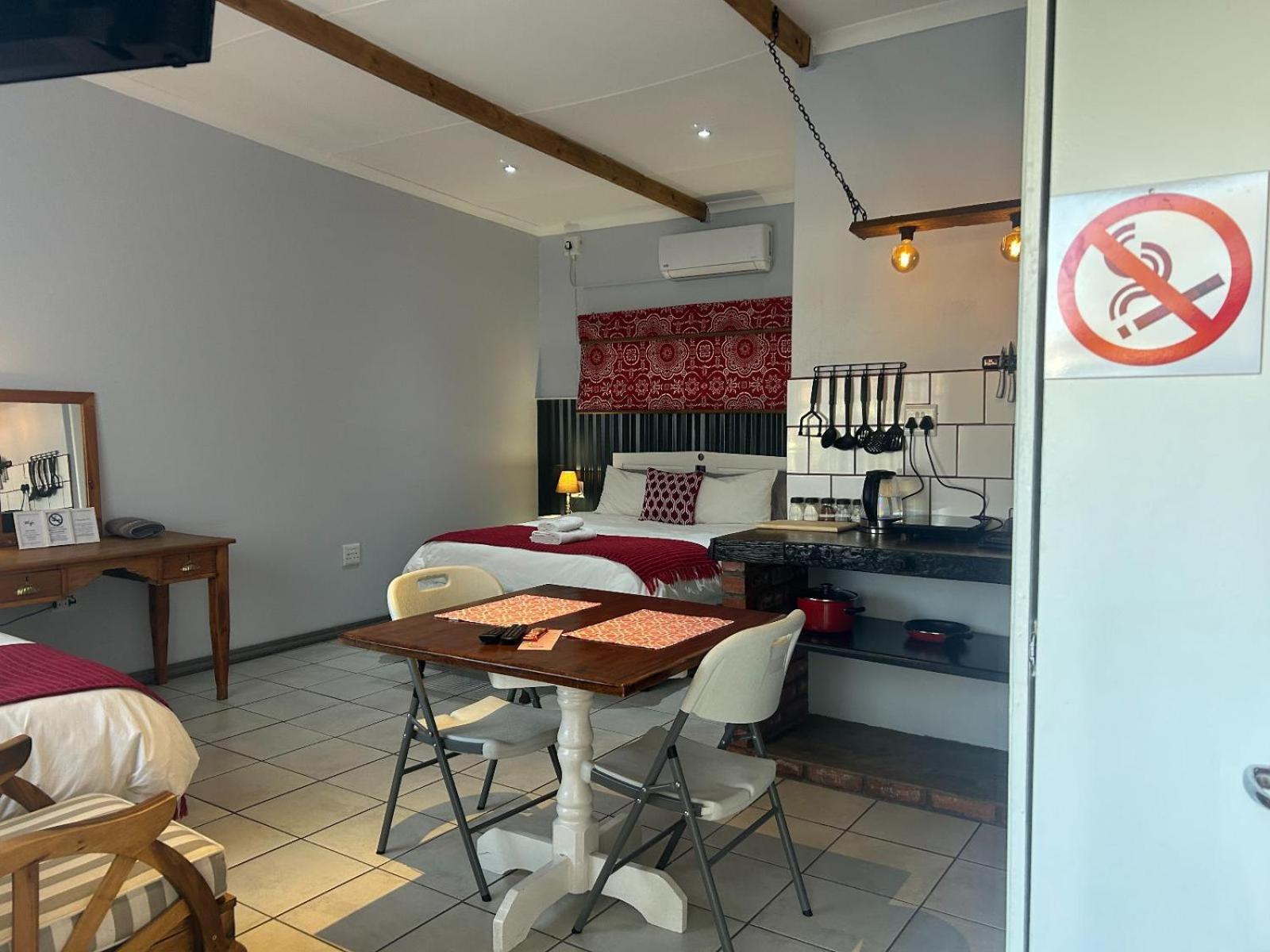 Cherry Lane Guest House Фиксбург Екстериор снимка